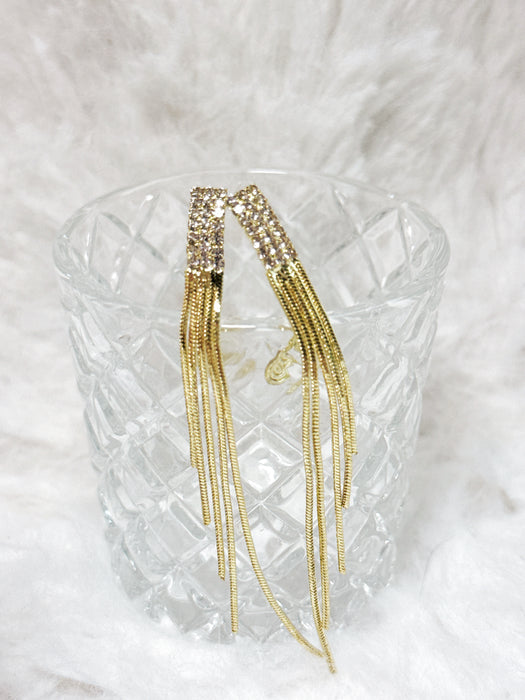 Golden Breeze | Crystal Bar Long Chain Tassel Clip-On Earrings