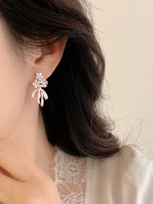 Bridal Bouquet | Floral Ribbon Clip-on Earrings