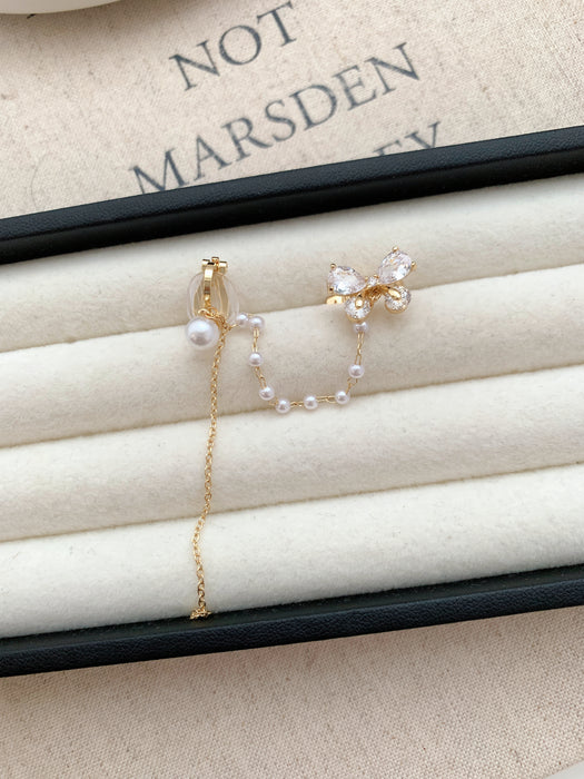 Butterfly Kiss | Crystal Butterfly Pearl Chain Clip-on Earrings