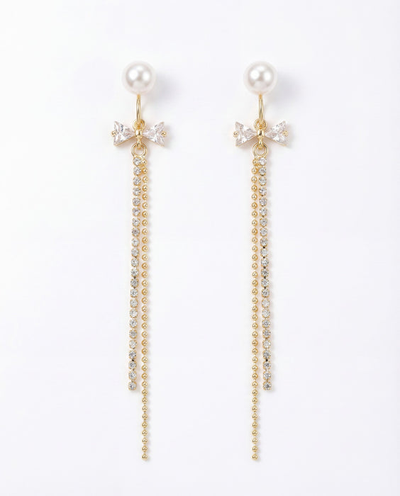 Lumina Bow | Pearl Bowknot Long Tassel Clip-On Earrings in Gold